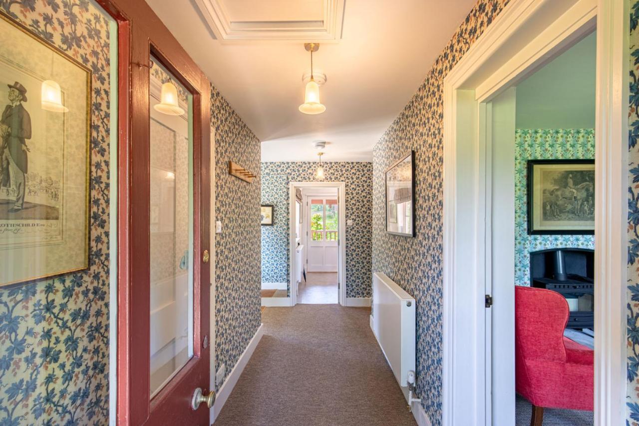 The Five Arrows Hotel Waddesdon Exterior photo