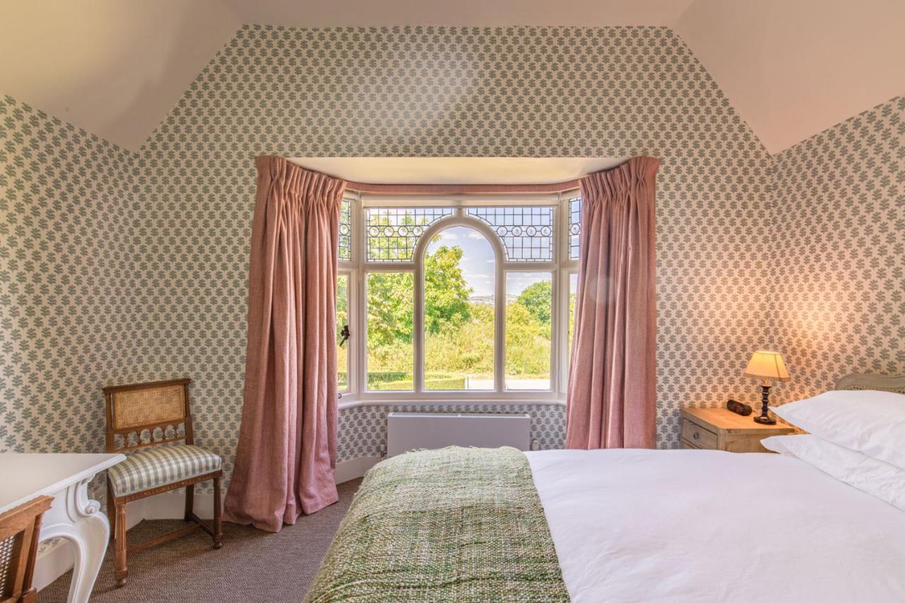 The Five Arrows Hotel Waddesdon Exterior photo