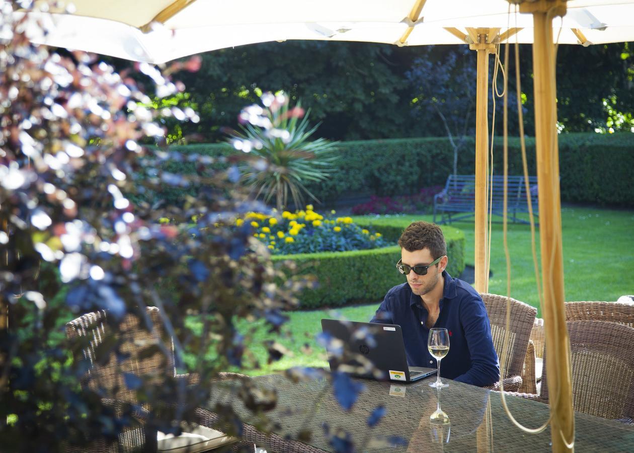 The Five Arrows Hotel Waddesdon Exterior photo